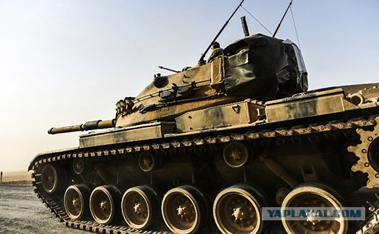 Турки начали ограниченную сухопутную операцию в Сирии