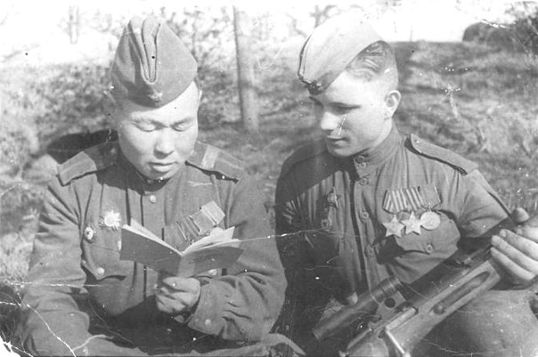 10 ударов 1944 года. 7 часть.