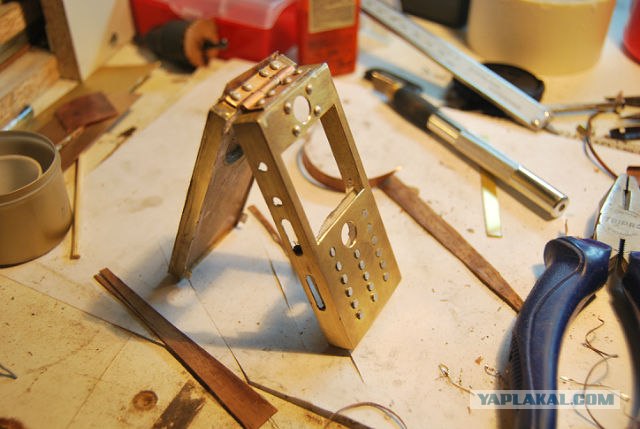 Нашел мобилку - решил обновить корпус