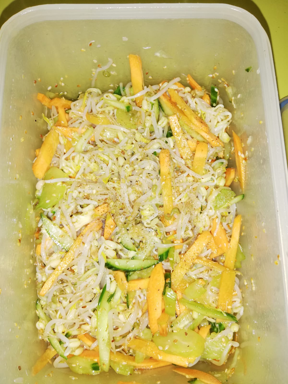 Салат из пророщенного маша