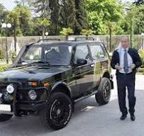Путин признался, что иногда ездит по Москве "по-тихому", без мигалок