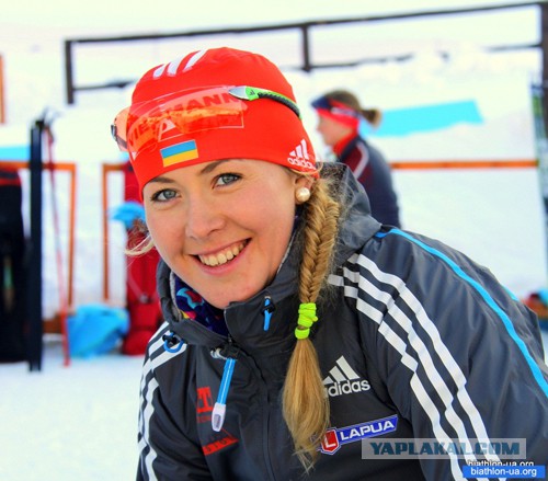 Габриела Соукалова фото с 7-го этапа Кубка мира по биатлону в Canmore, Canada