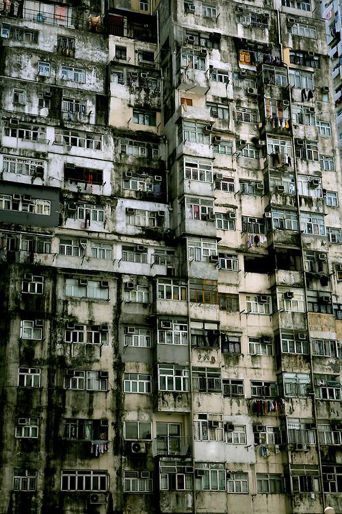 Дома-гробы в Гонконге