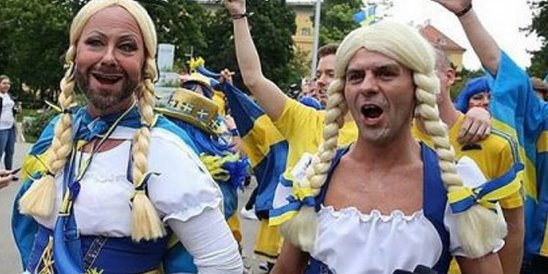 В Швеции женщину, которая поддерживала кампанию против депортации мигрантов, изнасиловали два афганских подростка