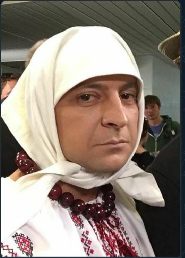 Почти известные личности.