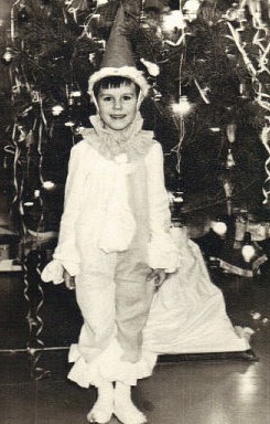 Проверьте, не из вашего ли детства фотка?