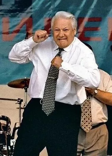 Это же вам не лезгинка, а твист!