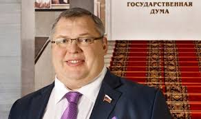 Генерал-майор ВВС США упал в обморок во время пресс-конференции