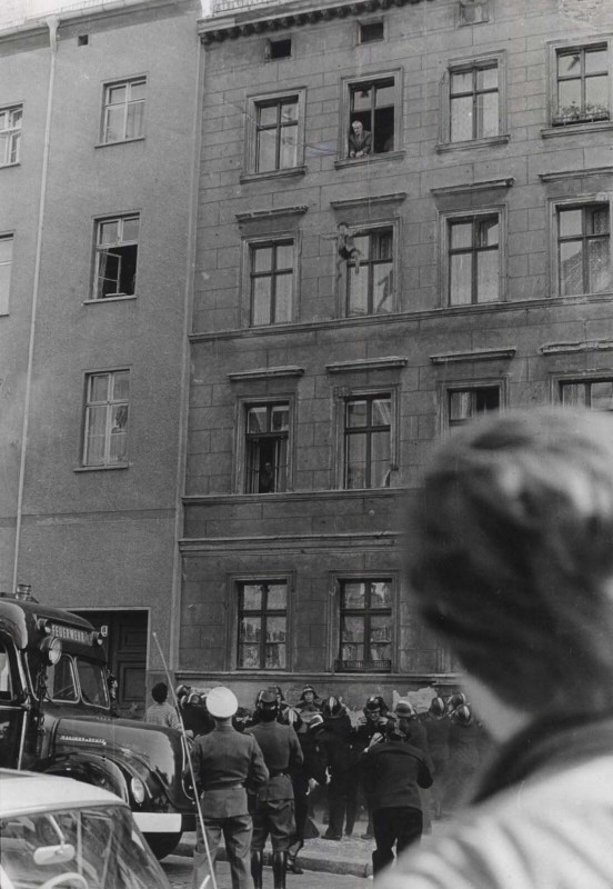 История в фотографиях