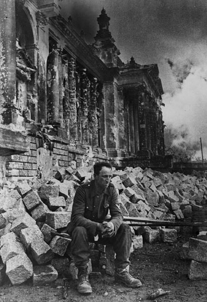 Фотографии второй мировой, многие цветные (фото)