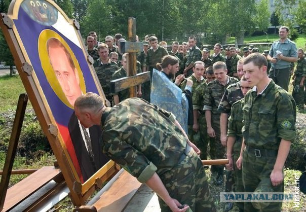 Выставка техники и вооружения в городе-герое Севастополе