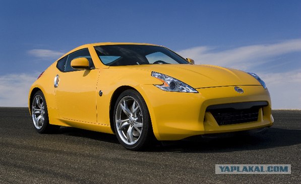 Nissan 370z (3 фото)