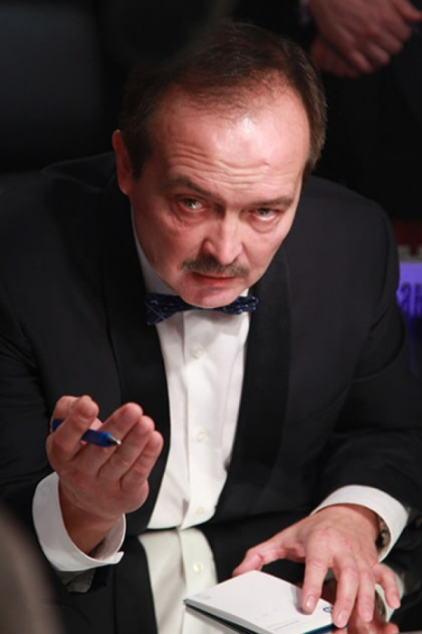 Как игрок «Что? Где? Когда?» стал американским мемом и сыграл главную роль в кино: Андрей Козлов