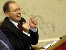 Украина не объявит дефолт – Яценюк