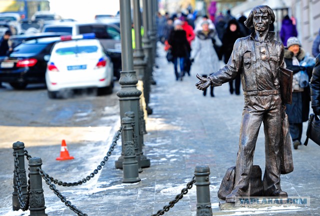 Необычные статуи мира