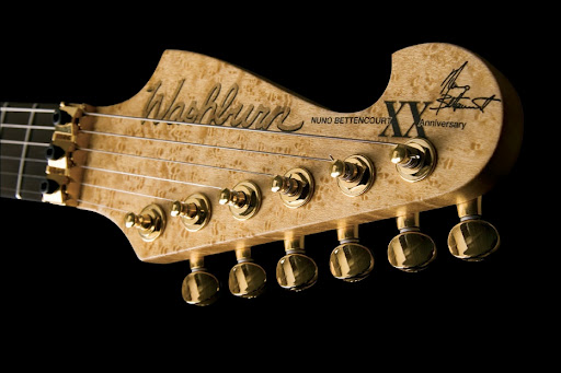 Столик Fender Stratocaster