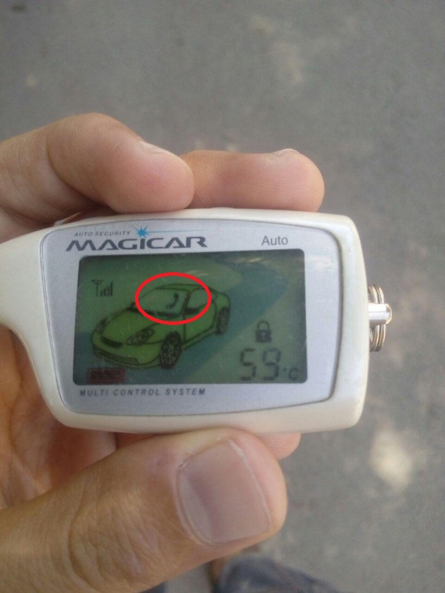 Одна из неявных опасностей авто, целый день простоявшего под палящим солнцем