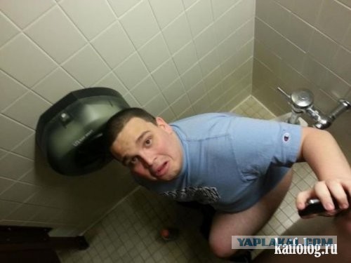 Прозрачные двери туалета