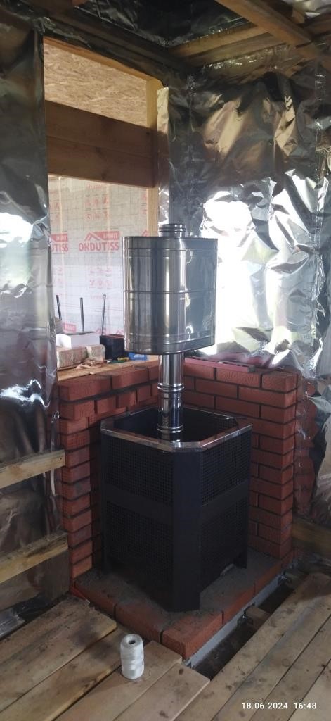 Дачный домик с баней часть 2