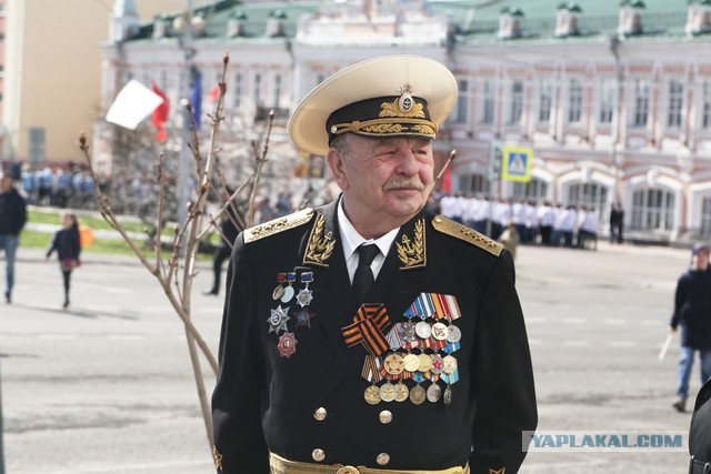 Адмирал Попов назвал причину гибели "Курска"