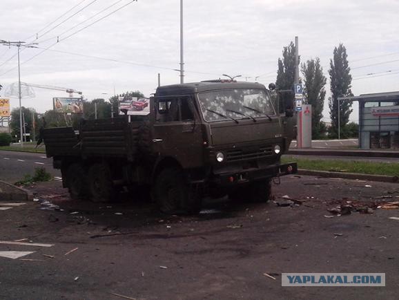 Колонна добровольцев прорвалась через границу