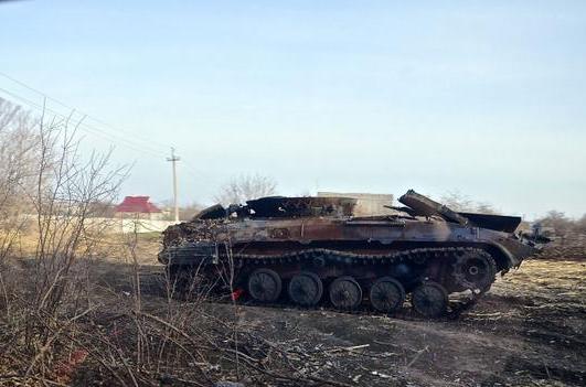 Разгромленные позиции карателей под Песками