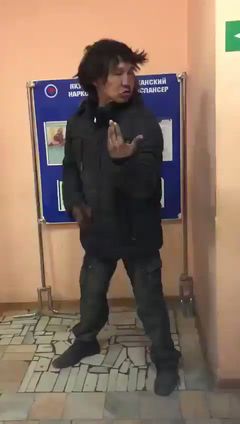 Пее-рее-меее-н...