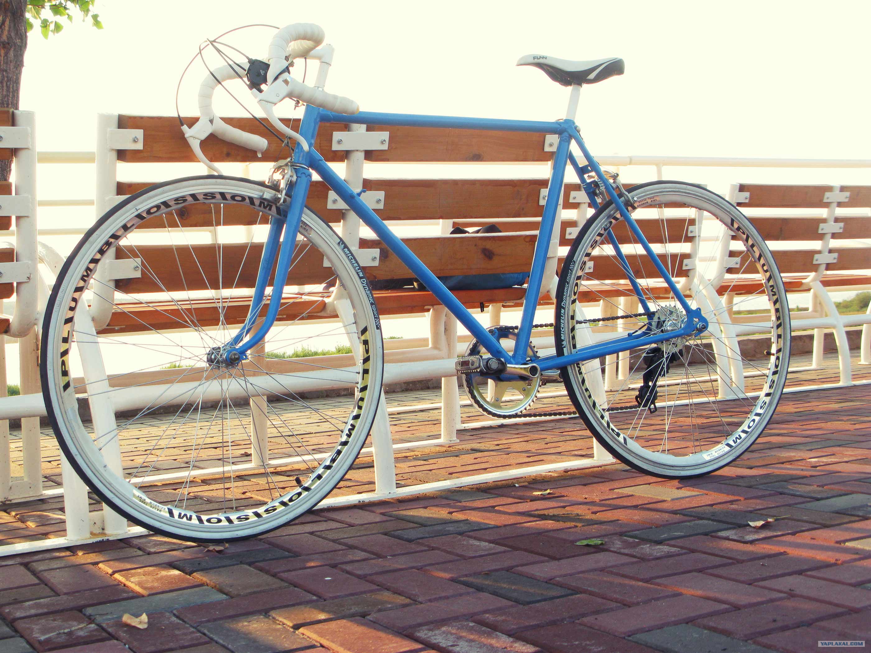 Author kinetic 2007. Велосипедист скоростной. Трек марлин 4. Вело нет. Вело нет.