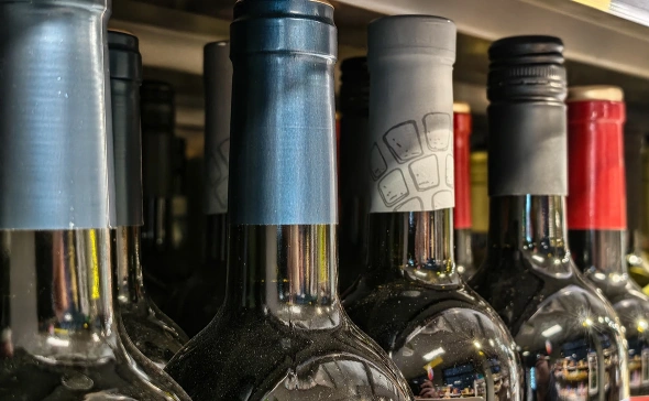 Власти Республики Алтай решили полностью запретить продавать алкоголь по выходным