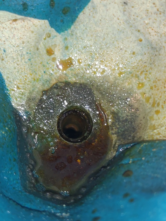 Вытаскиваем обломок болта