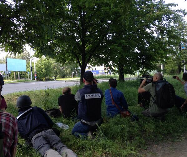 Начался обстрел аэродрома и окрестностей в Донецке