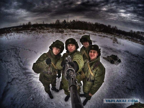 Стеб над палками для селфи