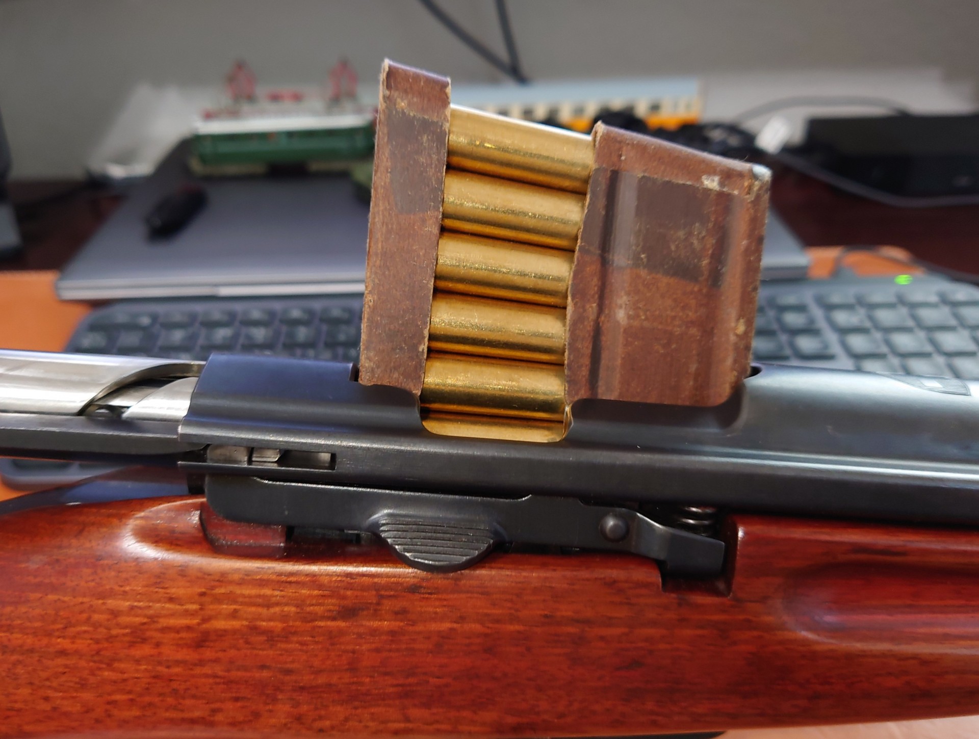 6т2-2118 обойма. обойма тт. пули в обойме. 62x39 патрон. обойма патронов для винтовки мосина.