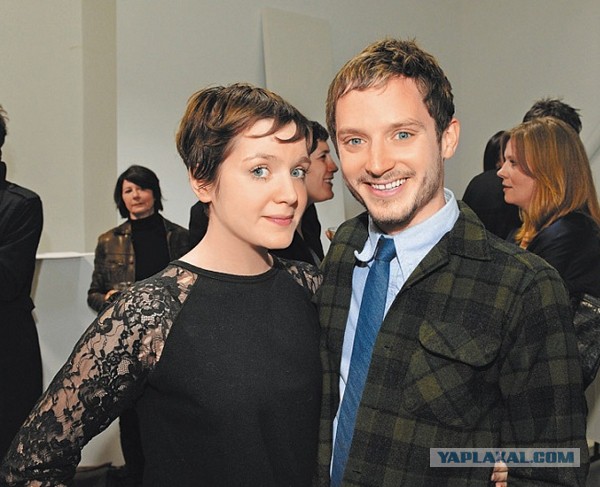 Знаменитости и их родные братья с сестрами