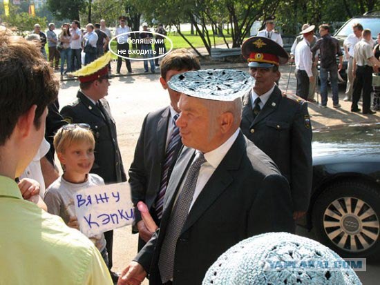 Фотожаба: Лужков и Мальчик