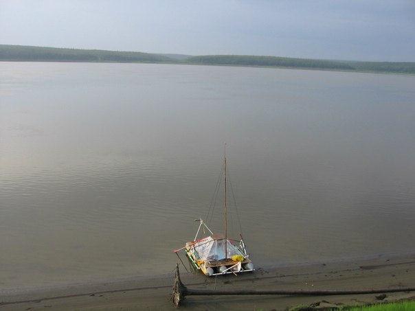 Поход по реке Колыма на самодельном плоту