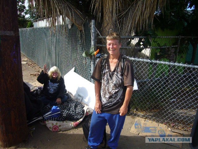 Палаточный городок «Надежда» для бездомных в США