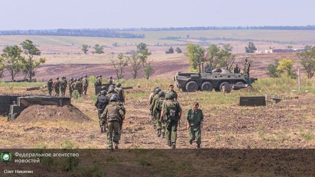 ДНР - учения по высадке морского десанта с моря