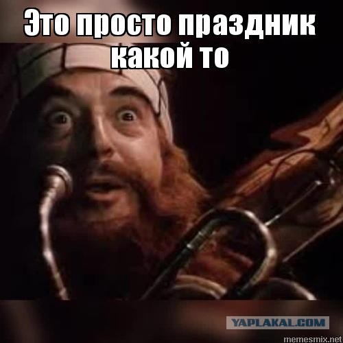 Девушки, которые забыли надеть бюстгальтер 07.04.22