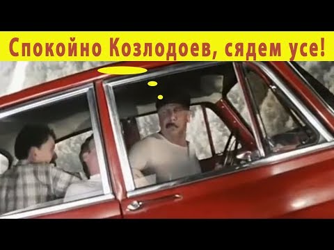 Пассажир набросился с ножом на бортпроводников