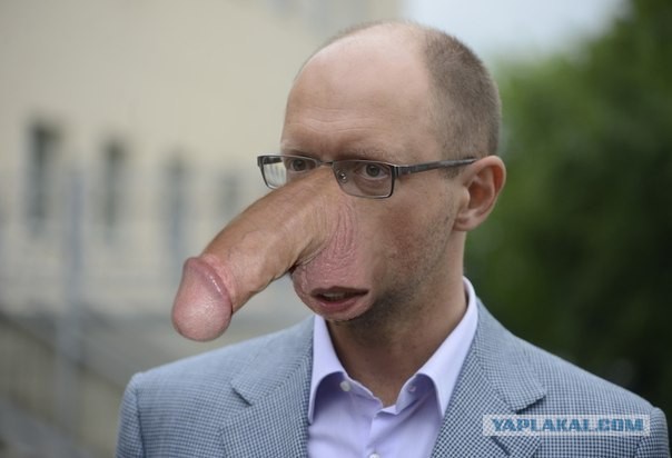 ...РФ попросит прощения, - Яценюк.