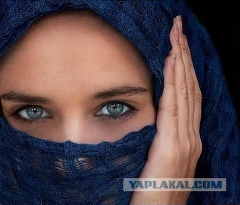 Саудовским женщинам запретят «стрелять глазами»