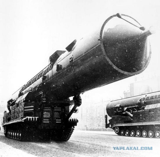 Запад надеется увидеть на Параде Победы ракету-нарушительницу