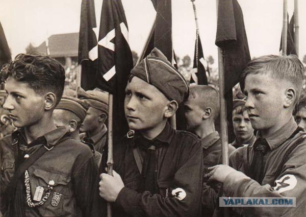Фотографии второй мировой, многие цветные (фото)