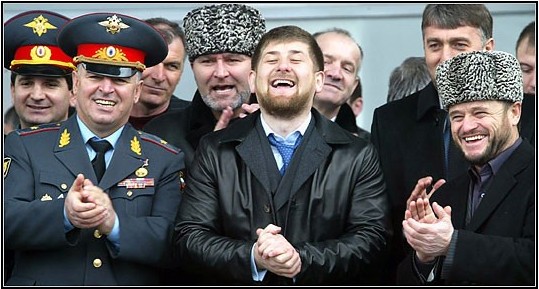 Центробанк поднял курсы евро и доллара на 2 рубля