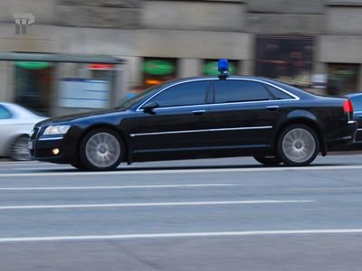 Повышение штрафа за непропуск автомобилей с «мигалками»