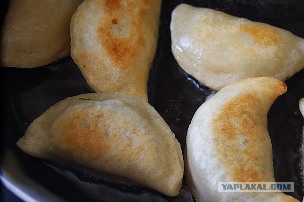 Пельмени жареные и паровые)), С нестандартными начинками