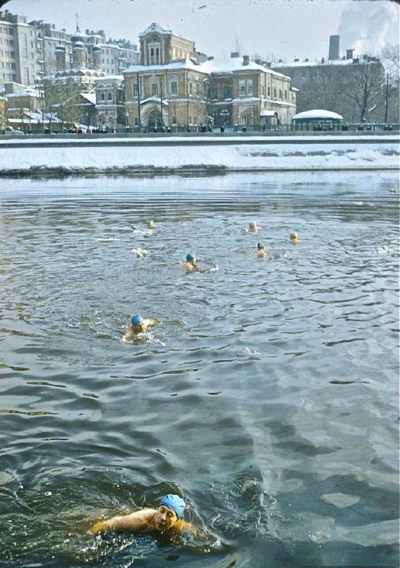 Москва зимняя. Часть первая