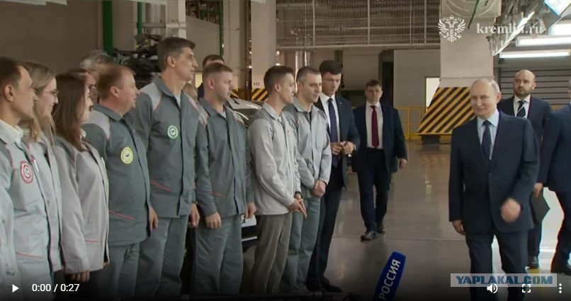 Путин: «Автоваз развивается здорово!»