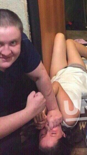 Муж застал жену за изменой и выселил ее из квартиры